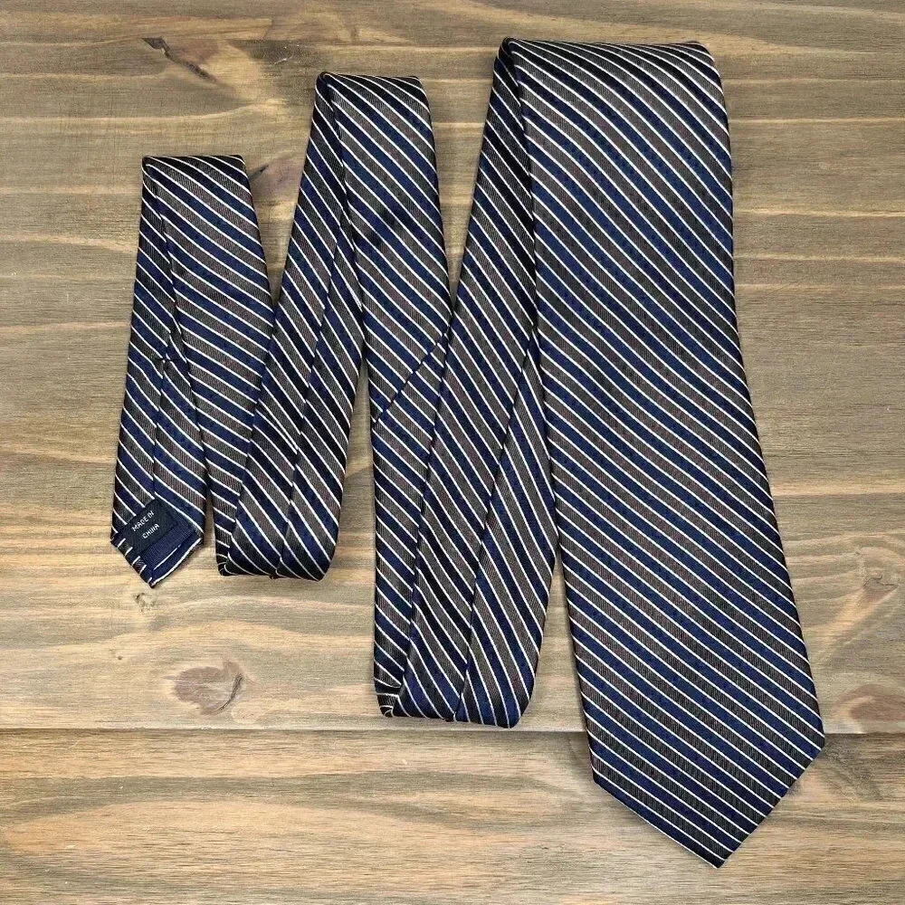Izod Navy Blue & Brown Striped 100% Silk Tie - Suit - Professional - Wedding